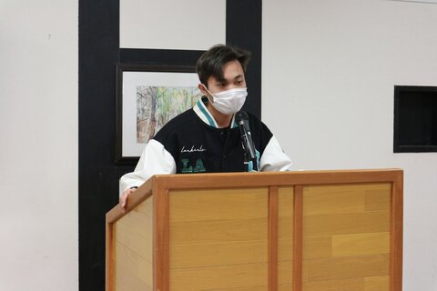 スピーチの部